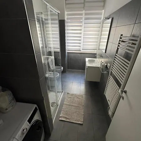 Apartament -b By Homes In