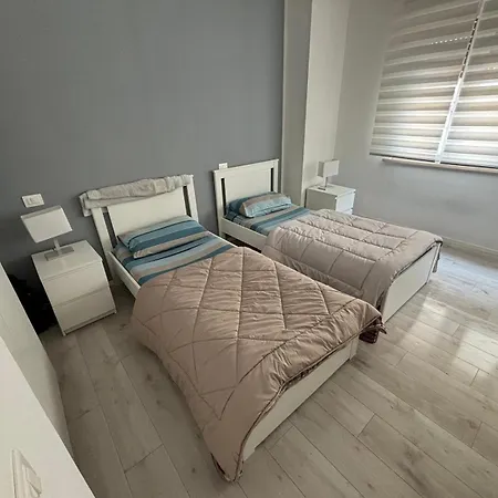 Homes In - B Apartment
