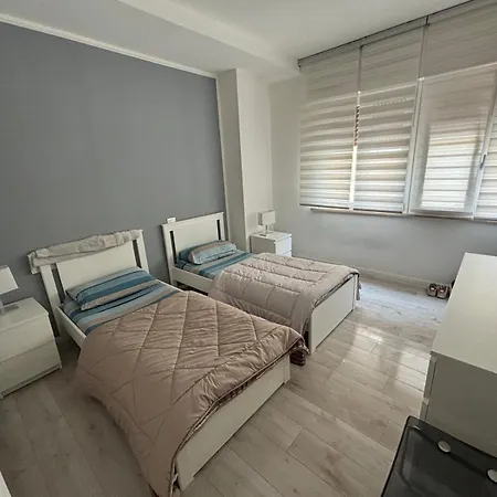 -b By Homes In Apartment *