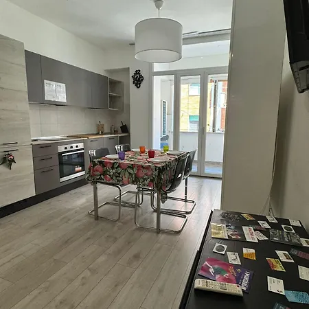 Apartment -b By Homes In *