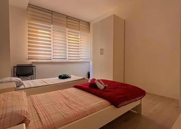 Carloalbertoapartment -b By Homes In *