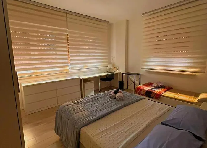 Carloalbertoapartment -b By Homes In * Ancona